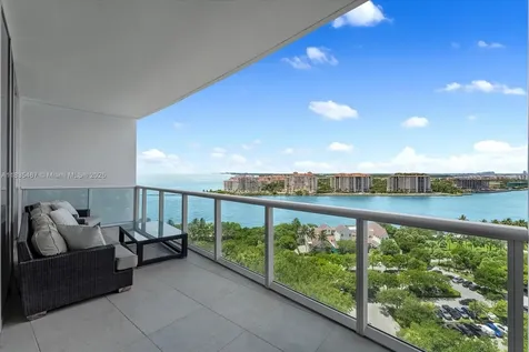 100 S Pointe Drive Miami Beach FL 33139