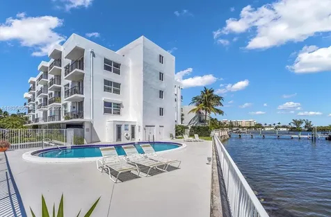 301 Croton Avenue Lantana FL 33462