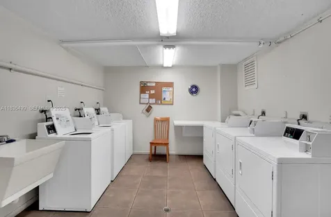 301 Croton Avenue Lantana FL 33462
