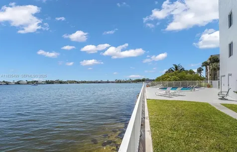 301 Croton Avenue Lantana FL 33462