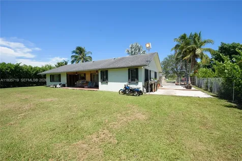 28242 SW 163rd Court Homestead FL 33033