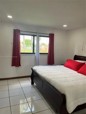 10851 SW 2nd Street Sweetwater FL 33174