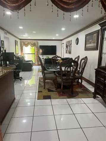 10851 SW 2nd Street Sweetwater FL 33174