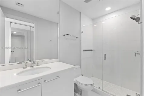 4100 Island Boulevard Aventura FL 33160
