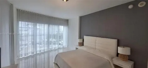 4100 Island Boulevard Aventura FL 33160