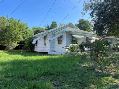 156 S NE 11th Street Boca Raton FL 33432