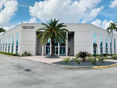 10305 NW 41st Street Doral FL 33178