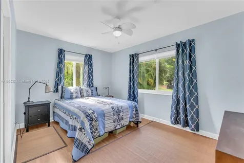 6023 SW 59th Street South Miami FL 33143