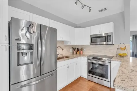 6023 SW 59th Street South Miami FL 33143