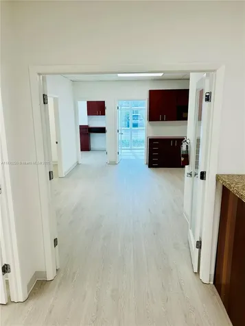 10305 NW 41st Street Doral FL 33178