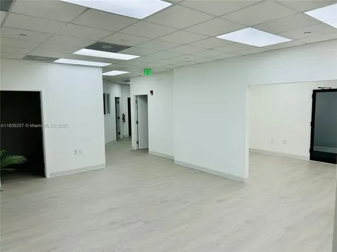 10305 NW 41st Street Doral FL 33178