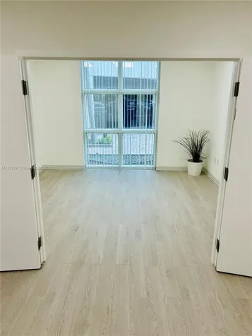 10305 NW 41st Street Doral FL 33178