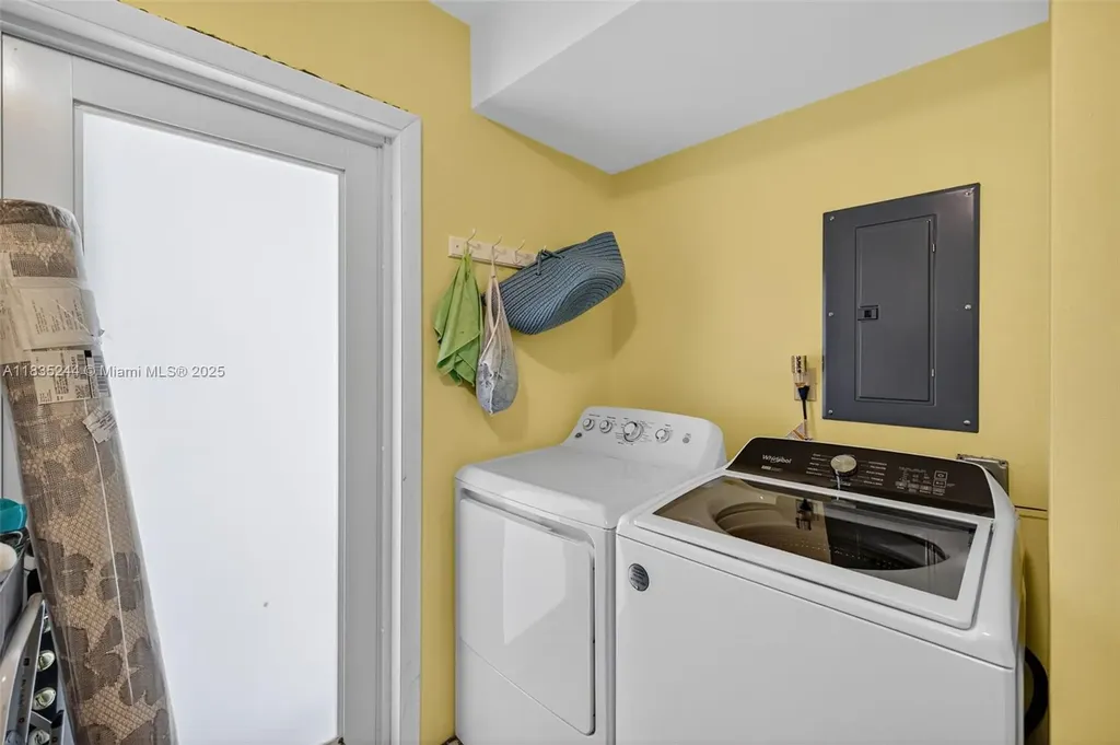 5555 NE 20th Terrace Fort Lauderdale FL 33308