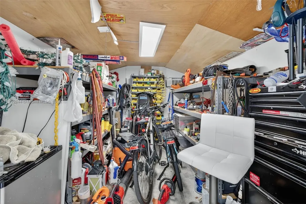 5555 NE 20th Terrace Fort Lauderdale FL 33308