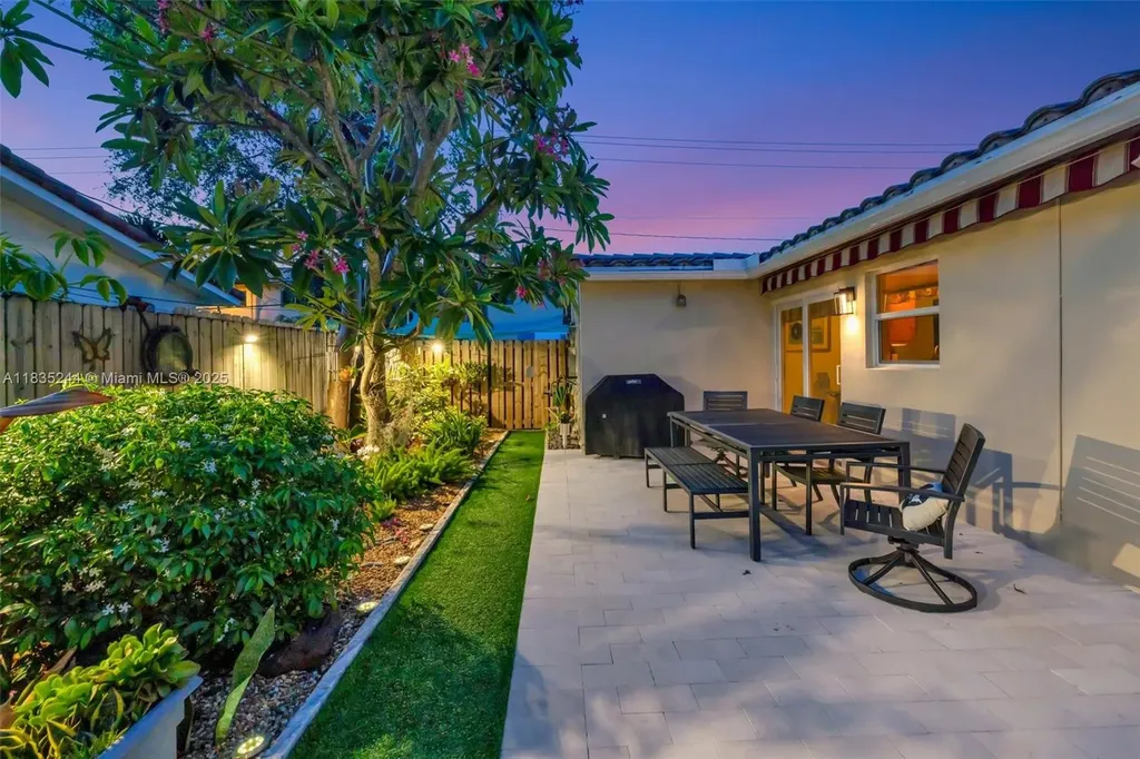 5555 NE 20th Terrace Fort Lauderdale FL 33308