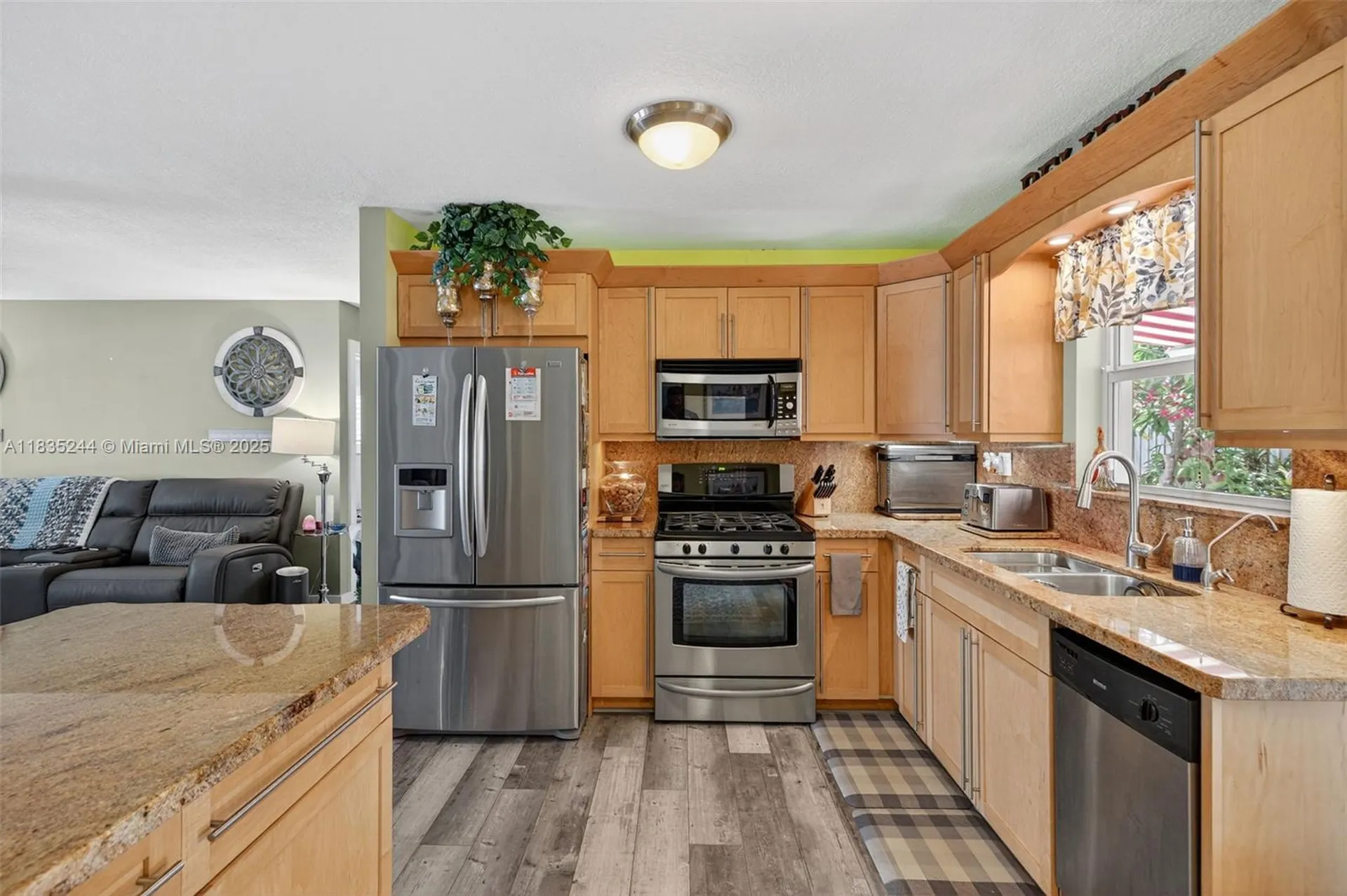 5555 NE 20th Terrace Fort Lauderdale FL 33308