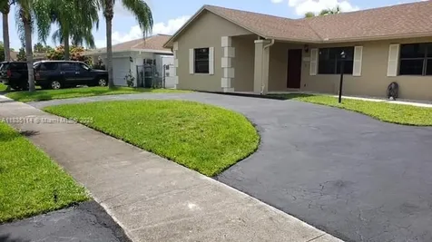 12600 SW 10th Court Davie FL 33325