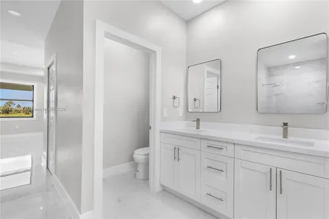 2517 44th Street SW Lehigh Acres FL 33976
