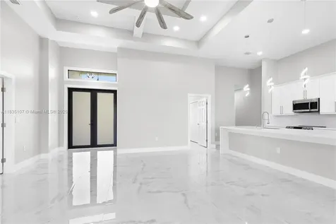 2517 44th Street SW Lehigh Acres FL 33976