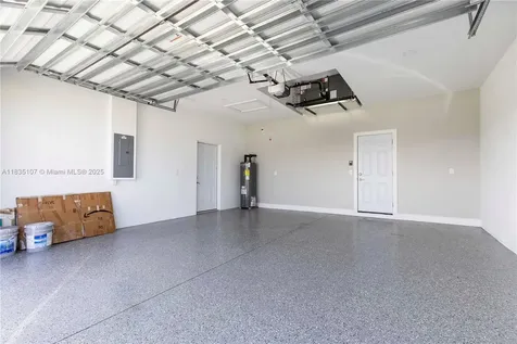 2517 44th Street SW Lehigh Acres FL 33976