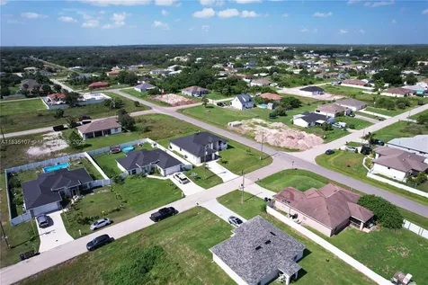 2517 44th Street SW Lehigh Acres FL 33976