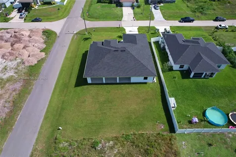 2517 44th Street SW Lehigh Acres FL 33976