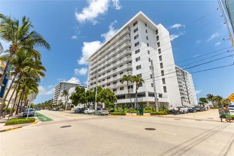 401 Ocean Drive Miami Beach FL 33139