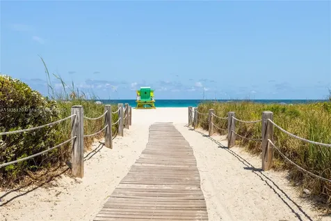 401 Ocean Drive Miami Beach FL 33139