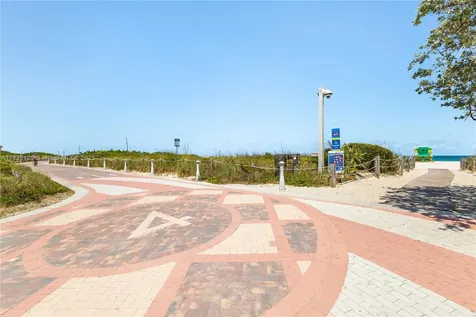 401 Ocean Drive Miami Beach FL 33139