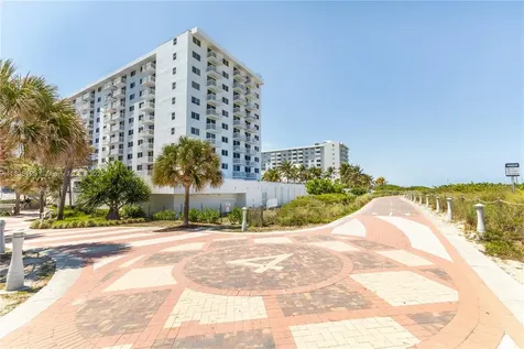 401 Ocean Drive Miami Beach FL 33139