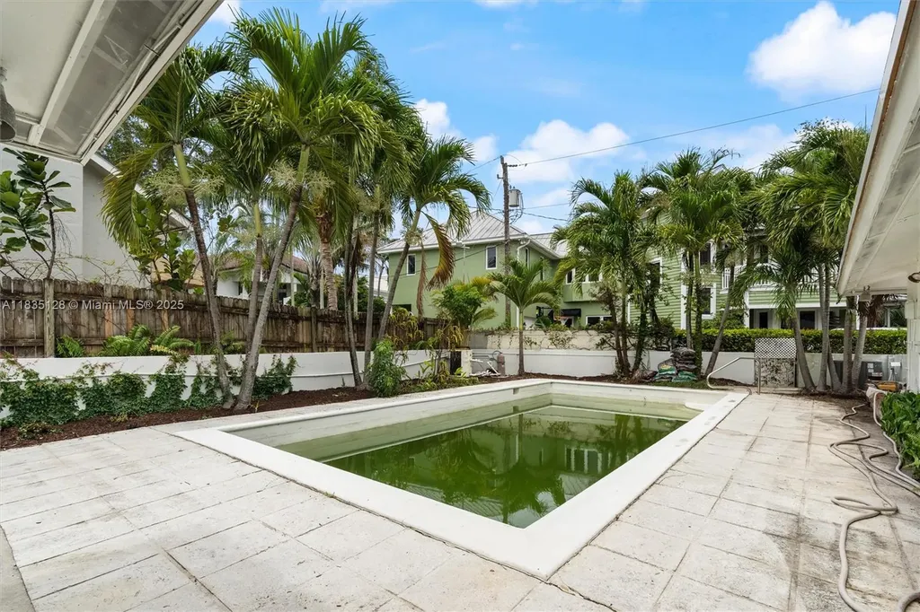 1101 Cordova Road Fort Lauderdale FL 33316