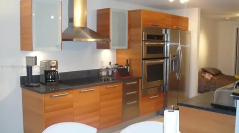2950 NE 188th Street Aventura FL 33180
