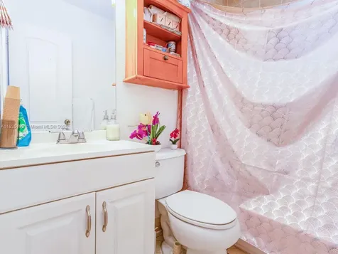 3490 NW 32nd Avenue Miami FL 33142