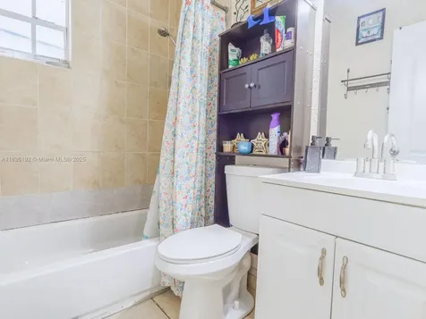 3490 NW 32nd Avenue Miami FL 33142