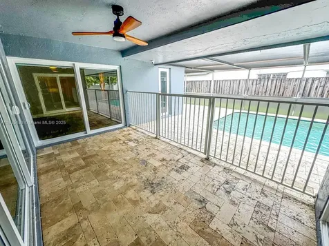 2040 NW 86th Avenue Sunrise FL 33322