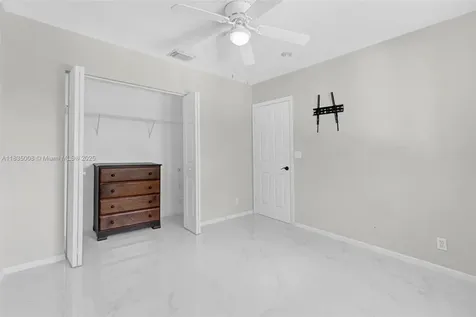 4723 Pinemore Lane Lake Worth FL 33463