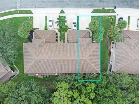 4723 Pinemore Lane Lake Worth FL 33463