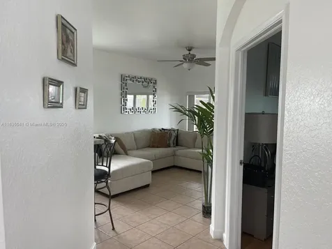 12010 SW 135th Terrace Miami FL 33186