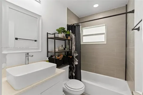 2418 NW 52nd Street Tamarac FL 33309