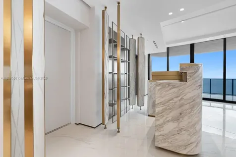 18555 Collins Avenue Sunny Isles Beach FL 33160