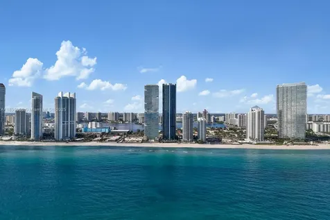 18555 Collins Avenue Sunny Isles Beach FL 33160