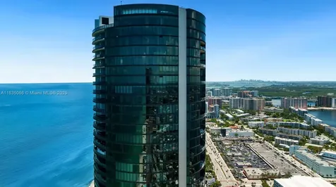 18555 Collins Avenue Sunny Isles Beach FL 33160