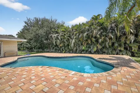 10801 SW 57th Place Davie FL 33328