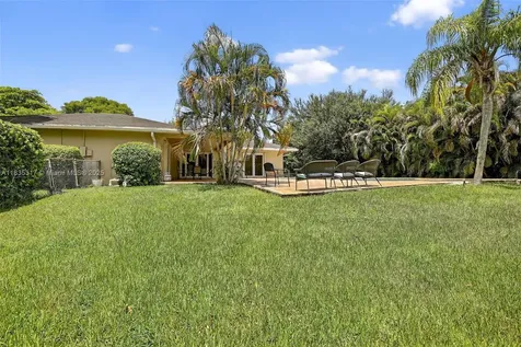 10801 SW 57th Place Davie FL 33328