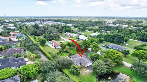 10801 SW 57th Place Davie FL 33328