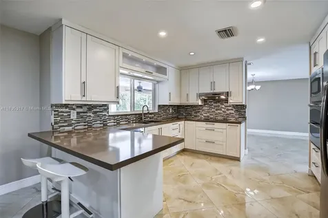 10801 SW 57th Place Davie FL 33328