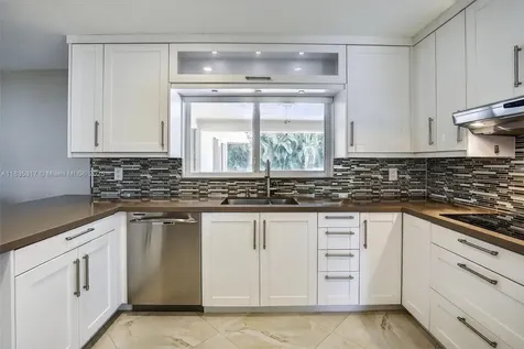 10801 SW 57th Place Davie FL 33328
