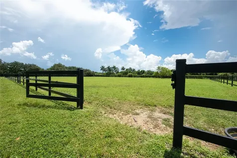 23400 SW 192nd Avenue Homestead FL 33031