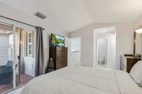 11532 SW 148th Path Miami FL 33196