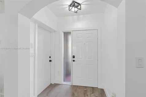 11532 SW 148th Path Miami FL 33196